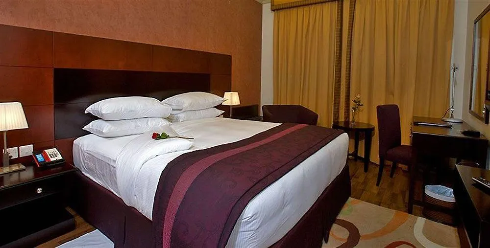 Al Khoory Hotel Apartments Al Barsha Dubai 3*,